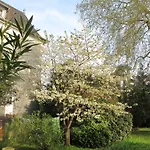 Dampierre 3* По