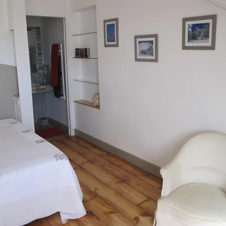 Bed and Breakfast Dampierre